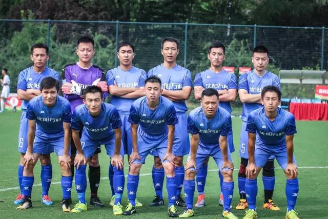 巴特勒缺阵约维奇砍下24分 残阵热火大胜雄鹿